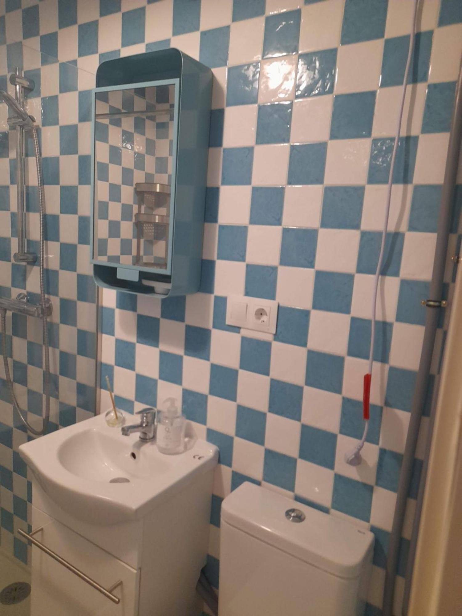 Apartment On The Beach Malaga Bagian luar foto